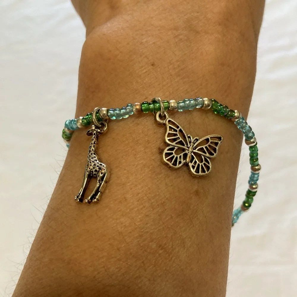 Giraffe and Butterfly green and light blue beaded bracelet Festival seashell,